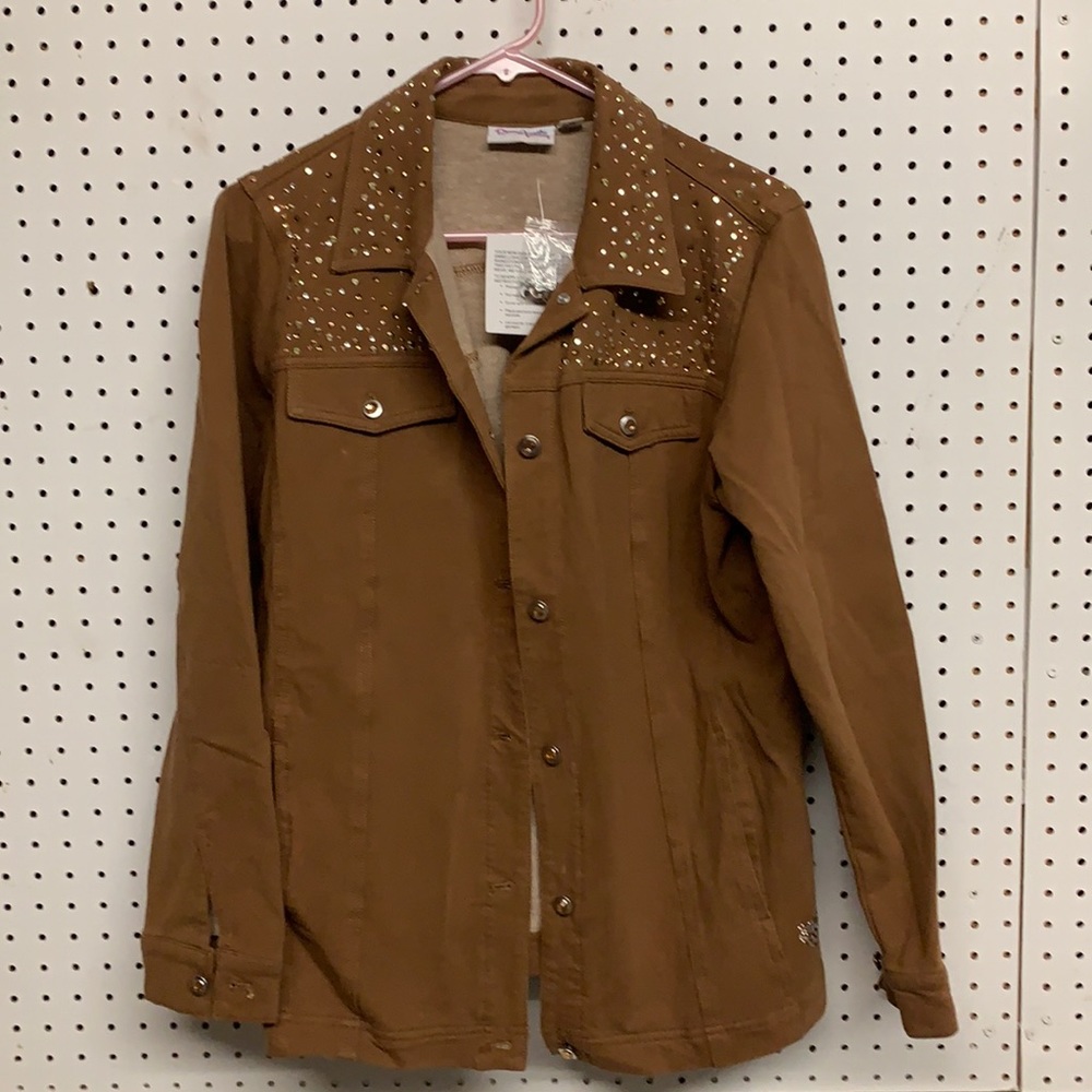 Tri tone studded camel color jacket by Quacker Factory BRAND NEW